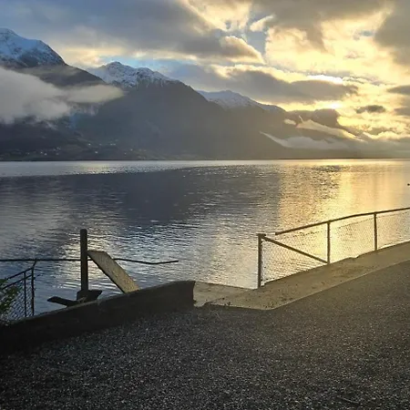 Slett Hardanger Fjordblikk La
